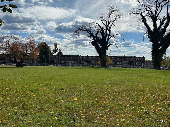 12513 Chilton Road, Philadelphia PA 19154