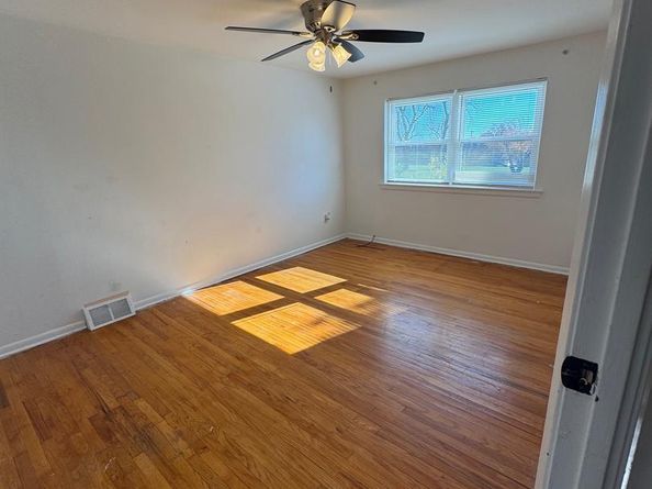 12513 Chilton Road, Philadelphia PA 19154