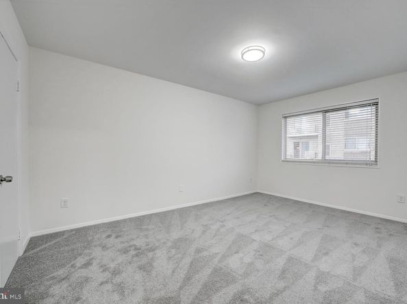 7054 Eastern Avenue NW 304, Washington DC 20012