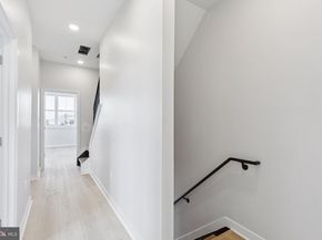 2800 Bridge Street, Philadelphia PA 19137