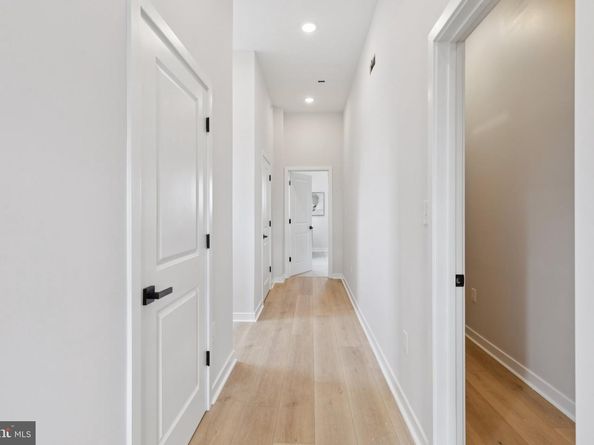 2800 Bridge Street, Philadelphia PA 19137