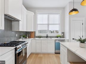 2800 Bridge Street, Philadelphia PA 19137