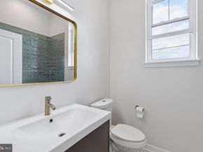 2800 Bridge Street, Philadelphia PA 19137