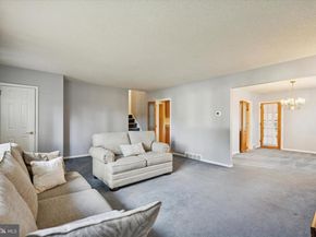 11 Linden Drive, Broomall PA 19008