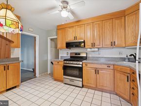 11 Linden Drive, Broomall PA 19008