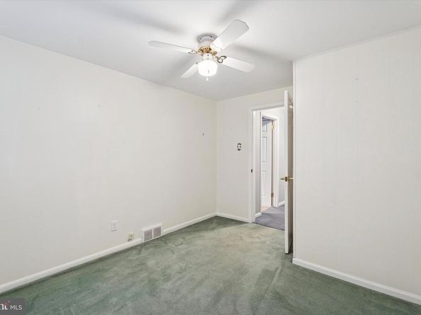 11 Linden Drive, Broomall PA 19008