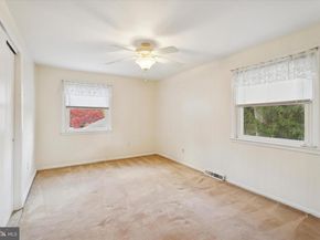 11 Linden Drive, Broomall PA 19008