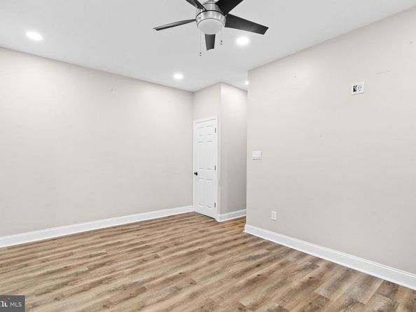 22 N Front Street, Darby PA 19023