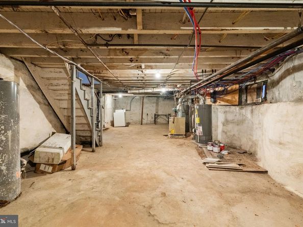 22 N Front Street, Darby PA 19023