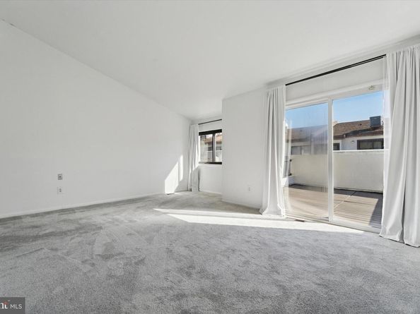 855 N 28TH Street B, Philadelphia PA 19130