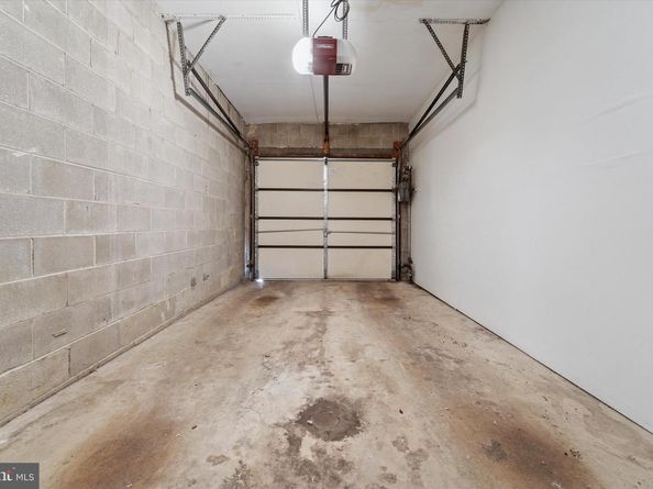 855 N 28TH Street B, Philadelphia PA 19130