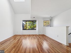 855 N 28TH Street B, Philadelphia PA 19130