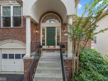 3116 White Daisy Place