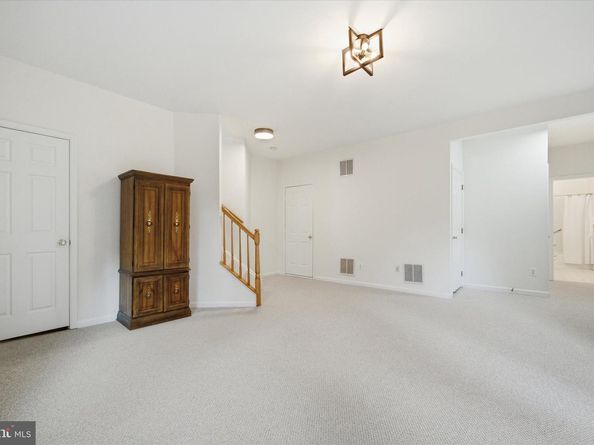 3116 White Daisy Place, Fairfax VA 22031