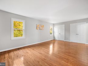 11103 Candlelight Lane, Potomac MD 20854