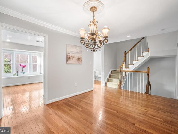 11103 Candlelight Lane, Potomac MD 20854