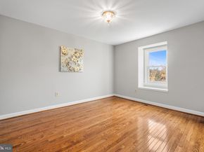 11103 Candlelight Lane, Potomac MD 20854