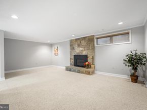 11103 Candlelight Lane, Potomac MD 20854