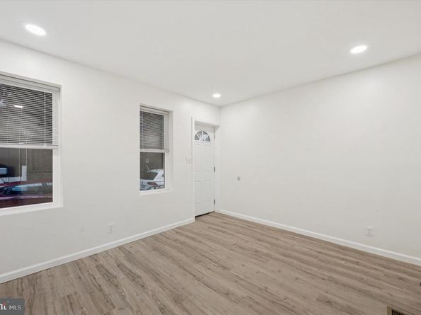 1309 S Mole Street, Philadelphia PA 19146