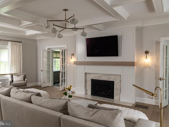 211 Bella Vista Road, Devon PA 19333