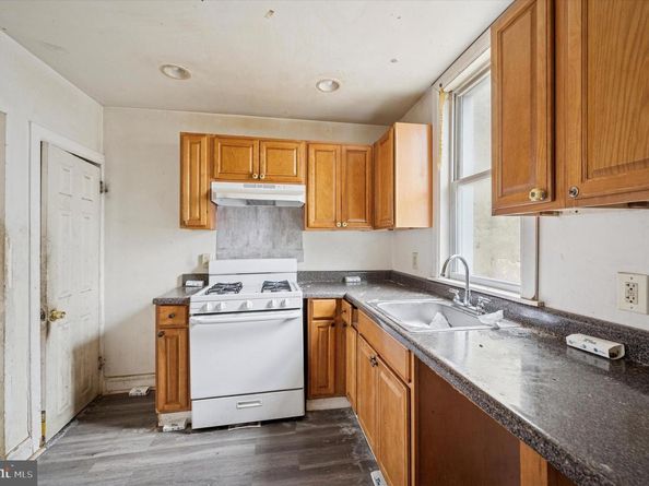 5349 Eadom Street, Philadelphia PA 19137