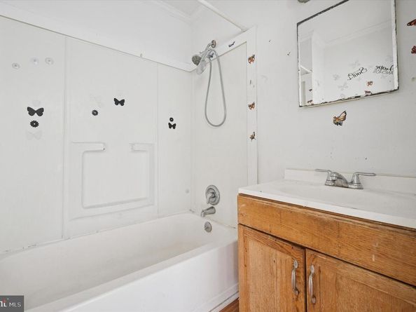 5349 Eadom Street, Philadelphia PA 19137