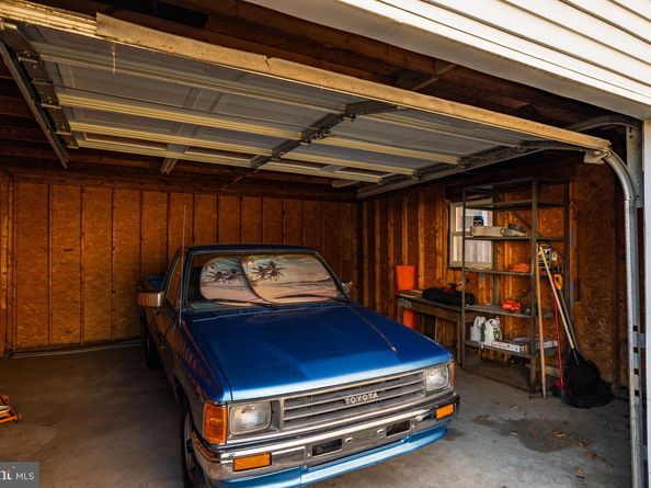 5 Erdenheim Road, Glenside PA 19038