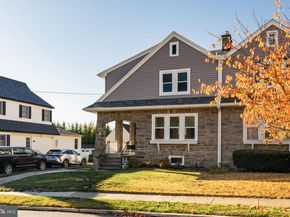 5 Erdenheim Road, Glenside PA 19038