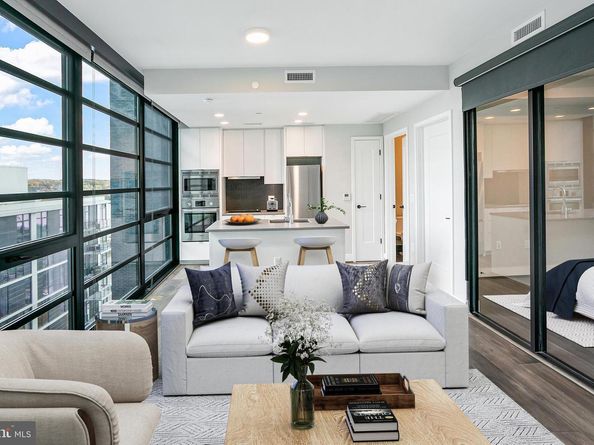 1300 4TH Street SE 901, Washington DC 20003