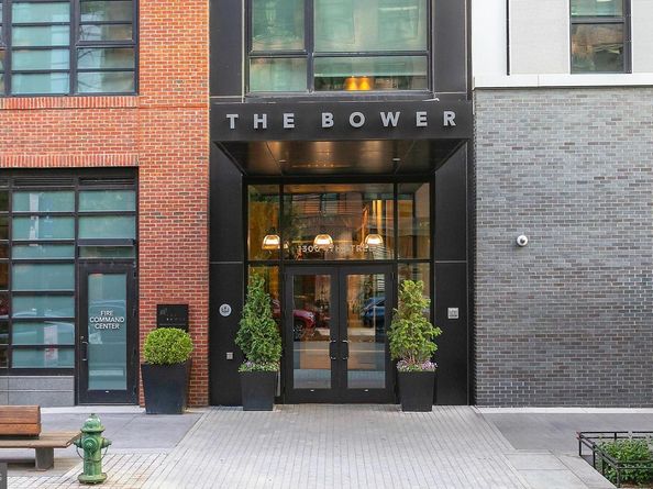 1300 4TH Street SE 901, Washington DC 20003