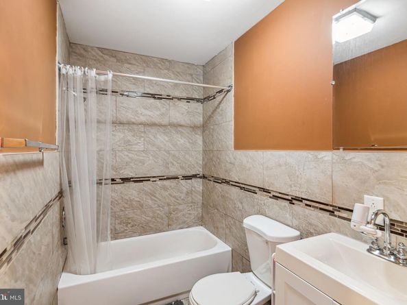 1612 Fontain Street, Philadelphia PA 19121