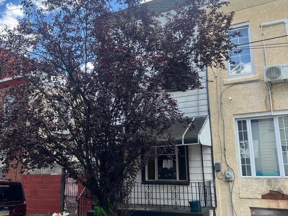 3008 W Colona Street, Philadelphia PA 19132