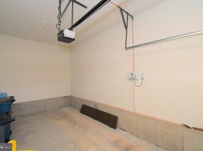 19 Goldney, Newtown PA 18940