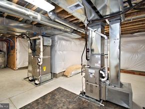 19 Goldney, Newtown PA 18940