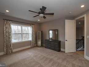 19 Goldney, Newtown PA 18940