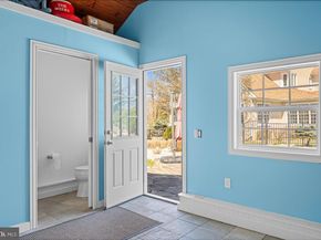 1568 Sackettsford Road, Ivyland PA 18974