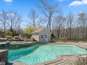 1568 Sackettsford Road, Ivyland PA 18974