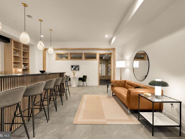 6916 Carmichael Avenue, Bethesda MD 20817