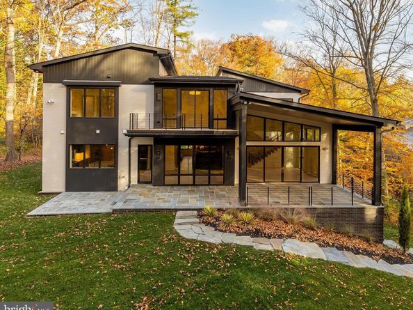 6916 Carmichael Avenue, Bethesda MD 20817