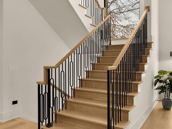 6916 Carmichael Avenue, Bethesda MD 20817