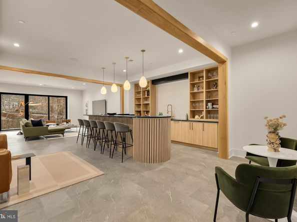 6916 Carmichael Avenue, Bethesda MD 20817