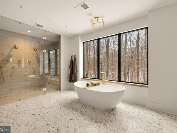 6916 Carmichael Avenue, Bethesda MD 20817