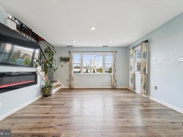 566 Linden Street, Bristol PA 19007