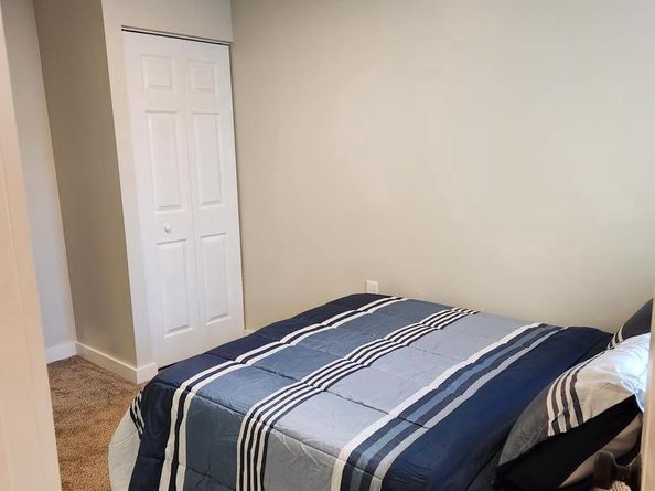 1247 S Newkirk Street S, Philadelphia PA 19146