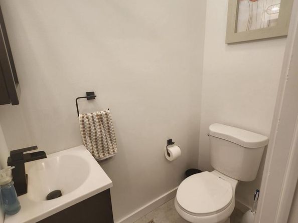 1247 S Newkirk Street S, Philadelphia PA 19146