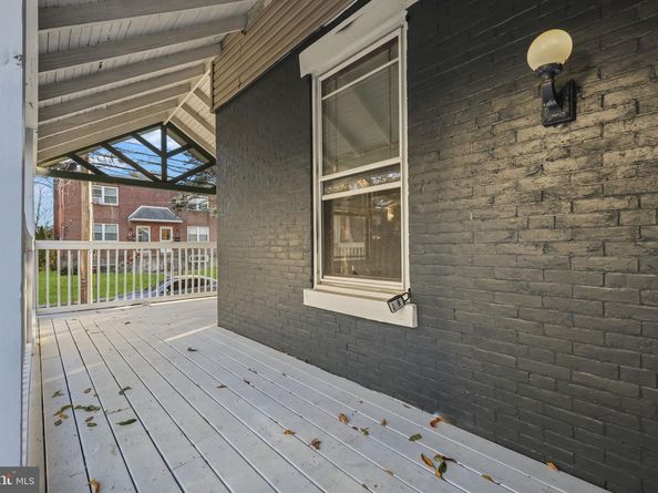 37 E Stratford Avenue, Lansdowne PA 19050