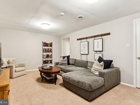 7864 Archbold Terrace, Cabin John MD 20818