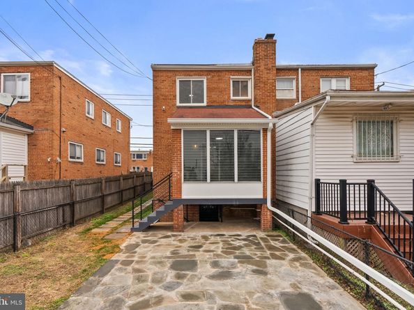 6328 North Capitol Street NW, Washington DC 20011