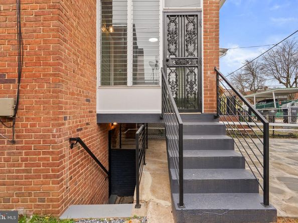 6328 North Capitol Street NW, Washington DC 20011