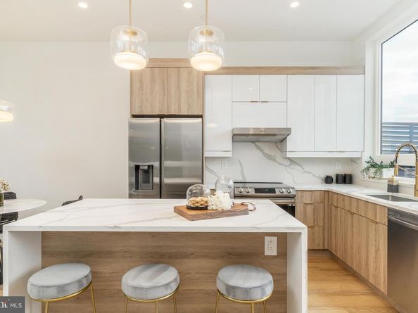 2201 E Somerset Street A 22, Philadelphia PA 19134